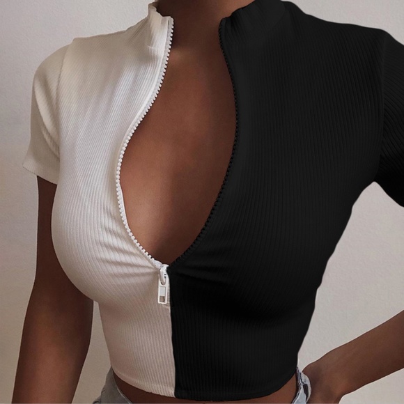 Tops - Crop top- duo colored